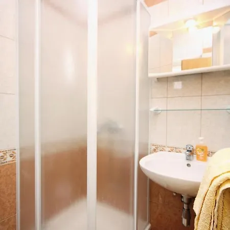 With A Parking Space Barbat, Rab - 5002 Apartament