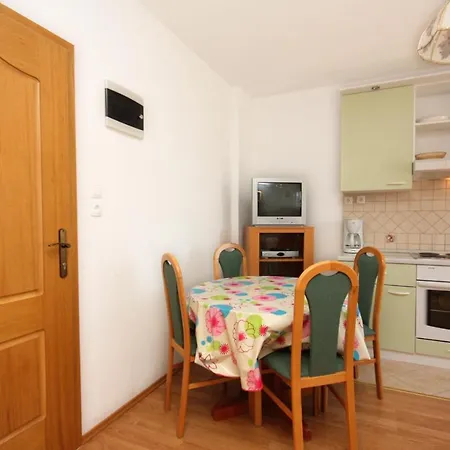 With A Parking Space Barbat, Rab - 5002 דירה Barbat na Rabu