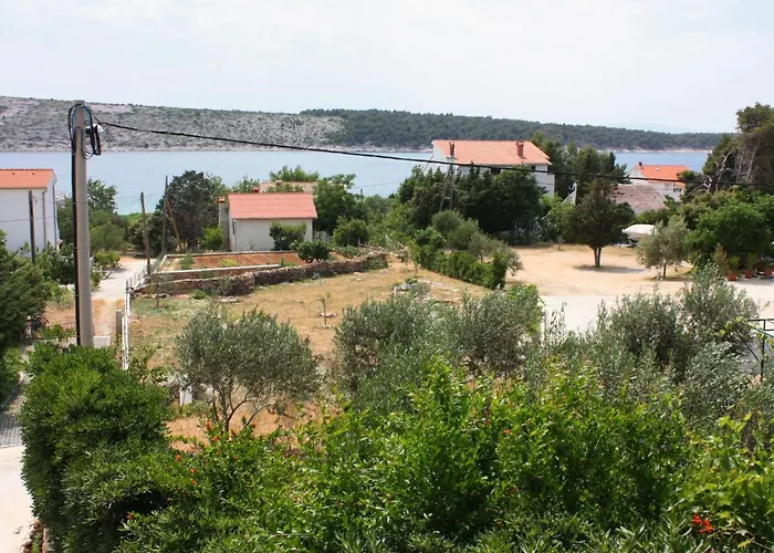 Lejlighed With A Parking Space Barbat, Rab - 5002 *